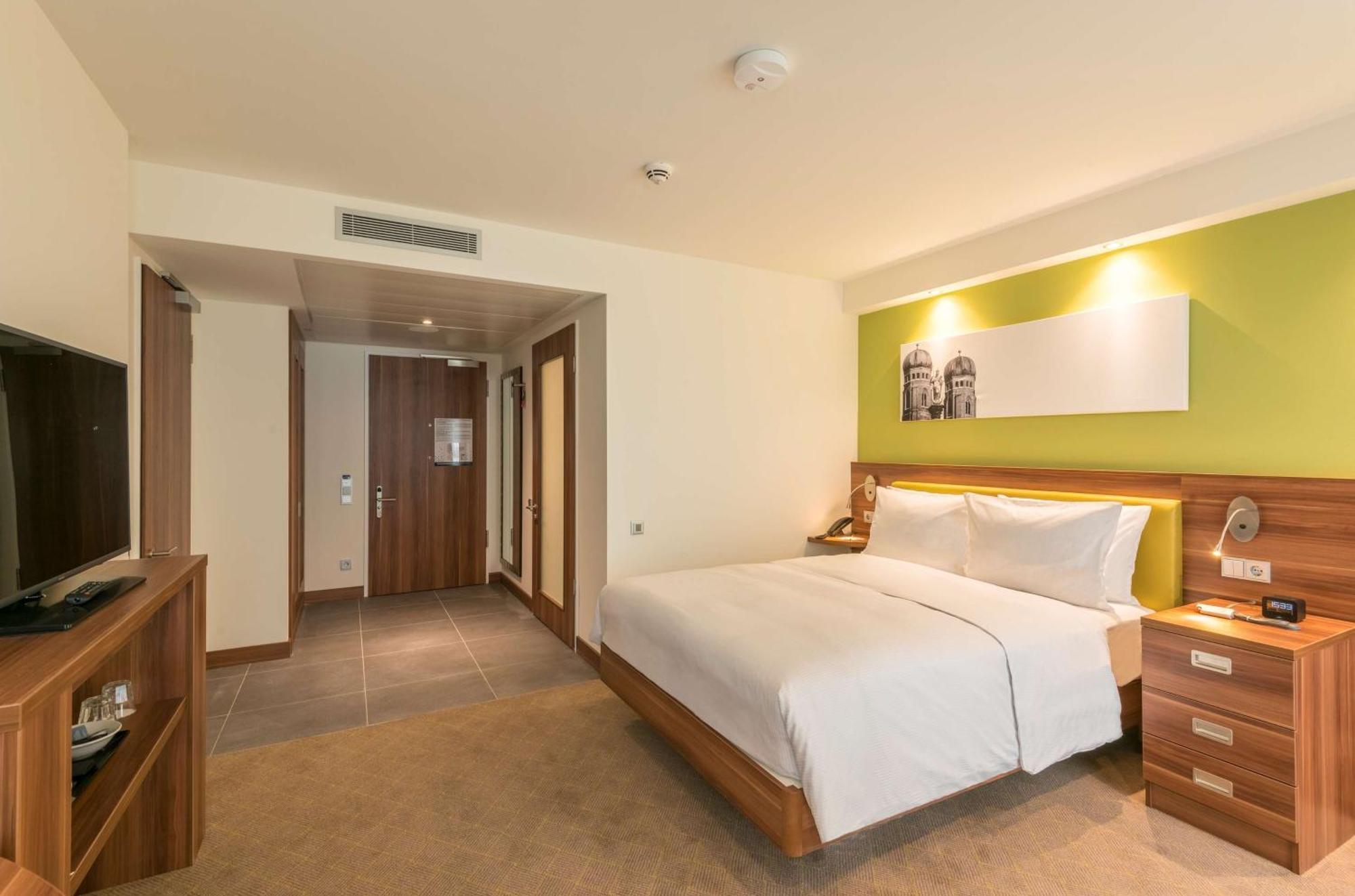 Hampton By Hilton West Hotel Munich